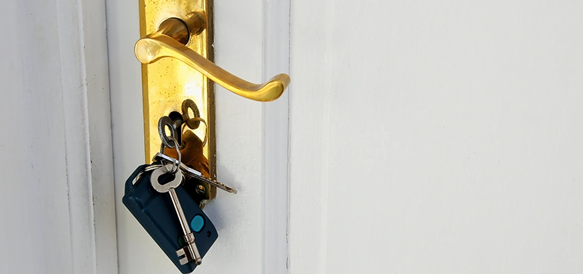 Broken Door Key Extraction in Marina del Rey, CA